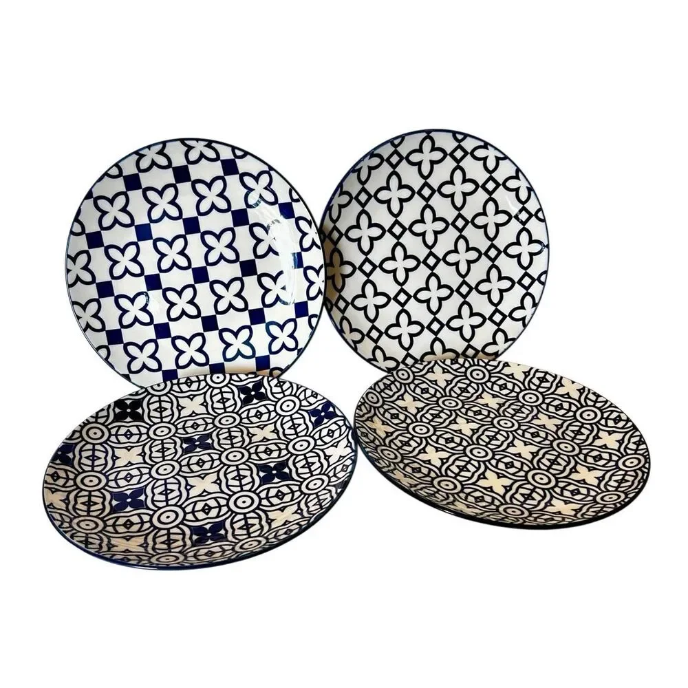 Chiara Mainstays Accent Salad Plate Blue & White Pattern Set of 4